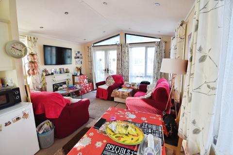 2 bedroom static caravan for sale, Catchwater Meadow Orby Road, Burgh Le Marsh PE24