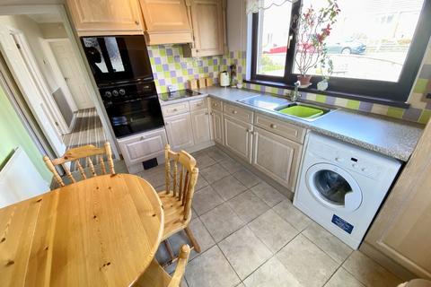 4 bedroom semi-detached bungalow for sale, Elizabeth Close, Ynysforgan, Swansea, City And County of Swansea.