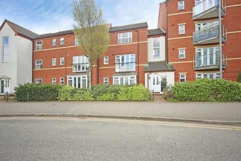 1 bedroom flat for sale, Huxley Court, Stratford-Upon-Avon