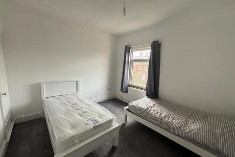 3 bedroom terraced house to rent, Bennetts Road South, Coventry