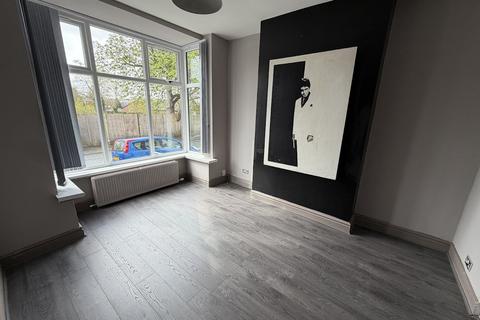 3 bedroom terraced house to rent, Church Lane, Manchester, M9