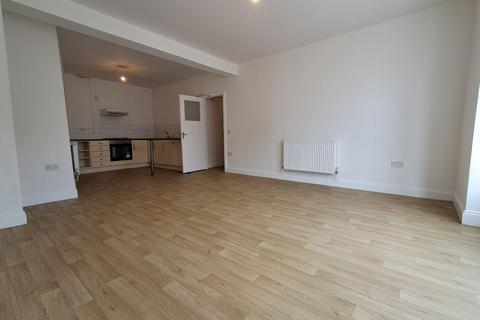 2 bedroom flat to rent, High Street, Fishguard, Pembrokeshire