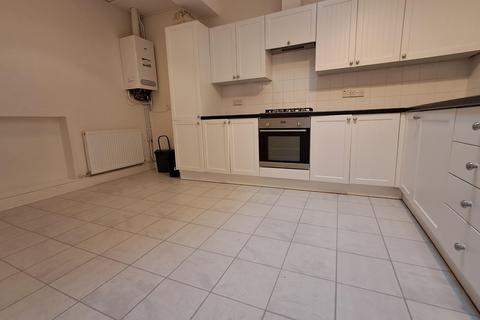 2 bedroom apartment to rent, The Limes Stores, LLANGADOG