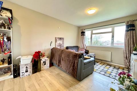 2 bedroom apartment for sale, North Way, Deanshanger, Milton Keynes, MK19