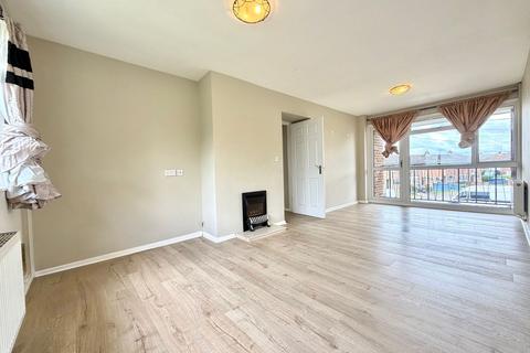 2 bedroom apartment for sale, North Way, Deanshanger, Milton Keynes, MK19