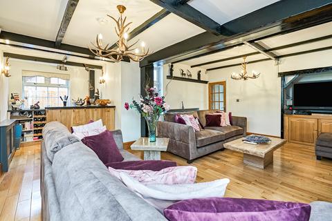 4 bedroom detached house for sale, Stourbridge Road, Penn, Wolverhampton