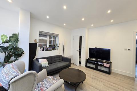 4 bedroom house to rent, Fredericks Place, London, N12