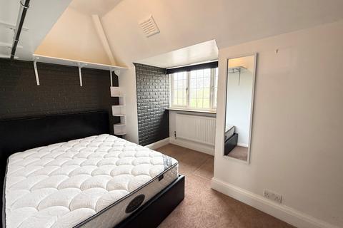 undefined, Longbridge Road, Barking, IG11