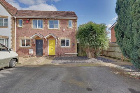 2 bedroom end of terrace house for sale, Snowberry Crescent, Denvilles, Havant