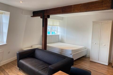 Studio to rent, Lansdowne Hill, Southampton, Hampshire, SO14
