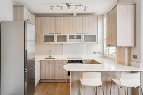 1 bedroom flat to rent, Tournay Road, London SW6