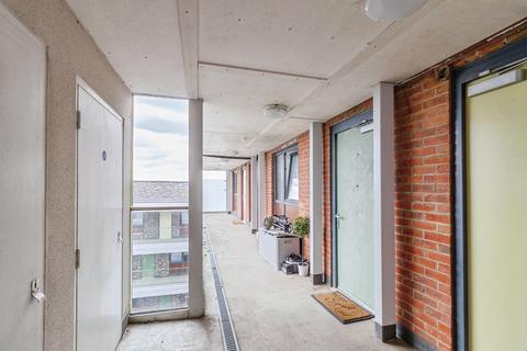1 bedroom flat for sale, Columbia Place, Campbell Park, MILTON KEYNES