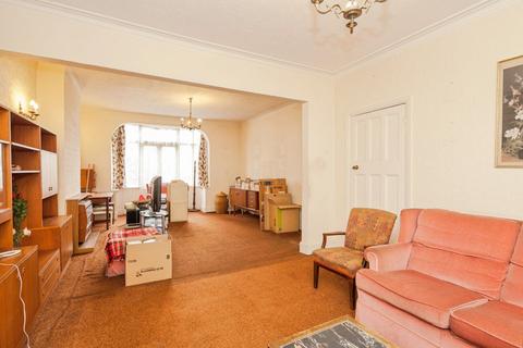 5 bedroom end of terrace house for sale, Kings Avenue, London SW12
