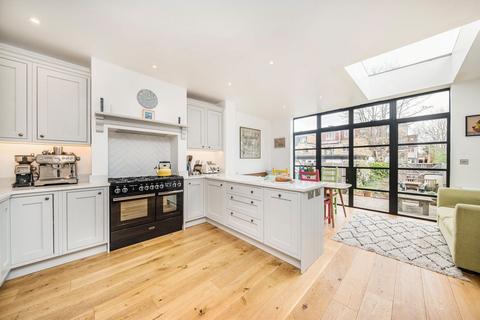 Parkleigh Road, London SW19