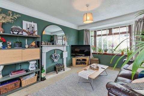 3 bedroom semi-detached house for sale, Elmstone Road, GILLINGHAM