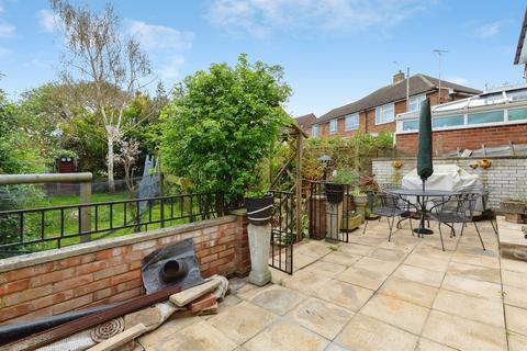 3 bedroom semi-detached house for sale, Elmstone Road, GILLINGHAM