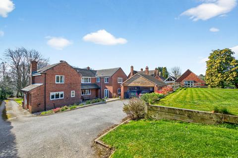 5 bedroom detached house for sale, Green Lane, Dronfield, S18