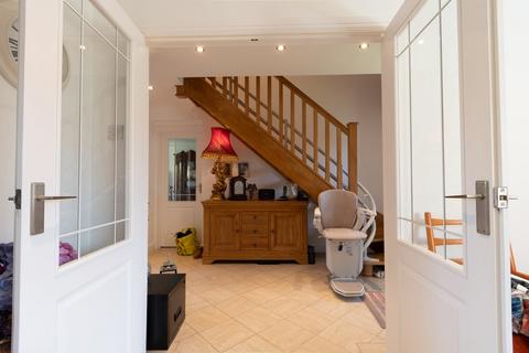 3 bedroom detached house for sale, Wentworth Street, Barnsley S70
