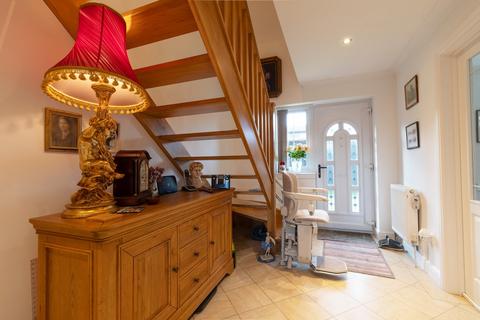 3 bedroom detached house for sale, Wentworth Street, Barnsley S70