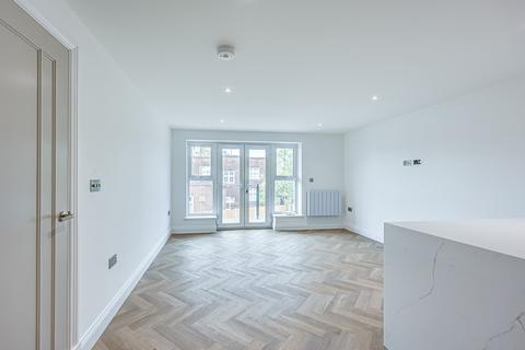undefined, Hall Crescent, Hadleigh, SS7