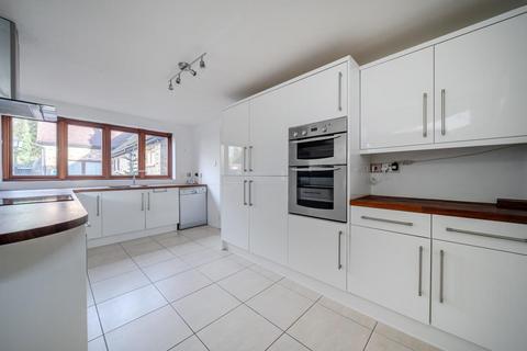 4 bedroom property for sale, Kiln Barn Road, West Malling ME19
