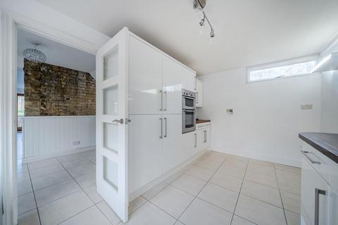 4 bedroom property for sale, Kiln Barn Road, West Malling ME19
