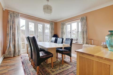 4 bedroom detached house for sale, The Courtyard, West Park Street, Chatteris