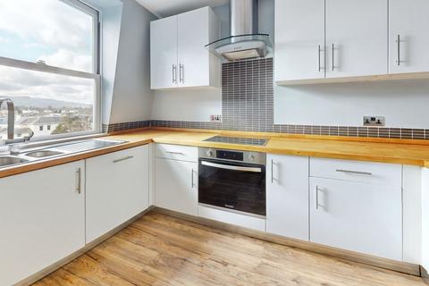 2 bedroom flat for sale, Lansdown Place, Cheltenham