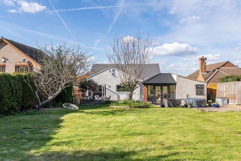 4 bedroom detached bungalow for sale, Leatherhead Road, Great Bookham, Leatherhead