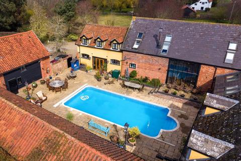 5 bedroom barn conversion for sale, Dickleburgh, Diss