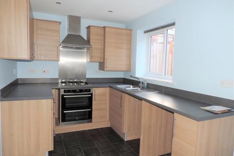 3 bedroom semi-detached house to rent, Greylag Gate, Newcastle Under Lyme ST5