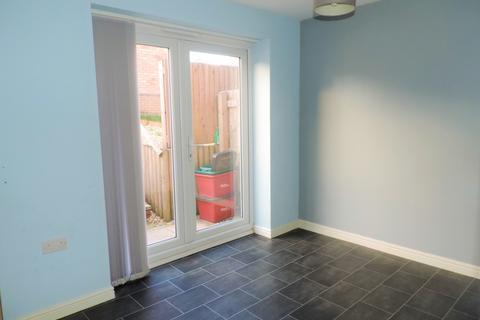 3 bedroom semi-detached house to rent, Greylag Gate, Newcastle Under Lyme ST5