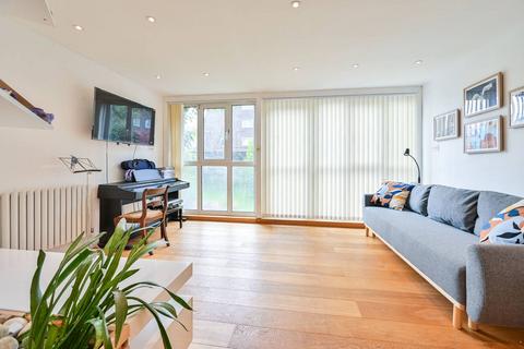4 bedroom flat to rent, Marylee Way, Kennington, London, SE11
