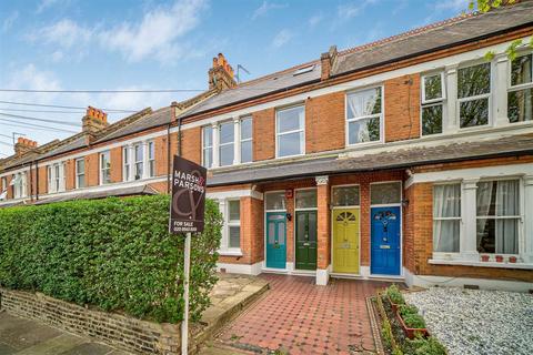 Ashleigh Road, London SW14