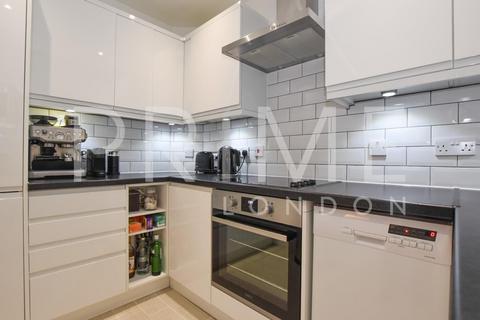 2 bedroom apartment to rent, Chamberlain House, 126 Westminster Bridge Road, Waterloo