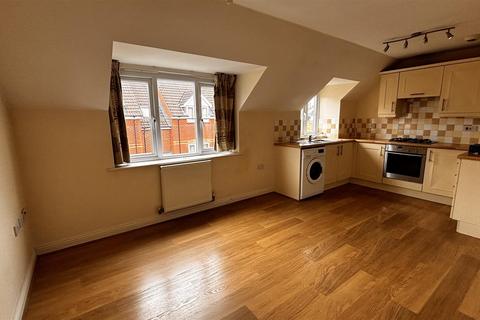 2 bedroom apartment for sale, Pollards Way