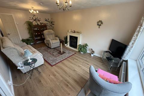 3 bedroom semi-detached bungalow for sale, Sunnybank Close, Rossendale
