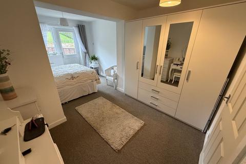 3 bedroom semi-detached bungalow for sale, Sunnybank Close, Rossendale