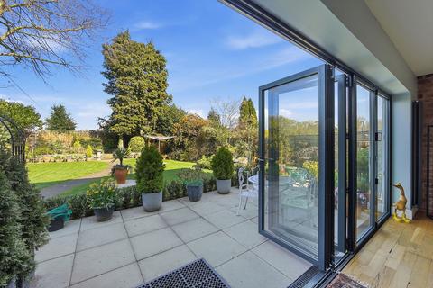 undefined, Weston Lane, Shavington