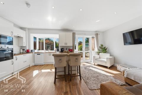 3 bedroom semi-detached house for sale, Church Road, St Annes on Sea, Lancashire