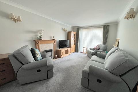 2 bedroom retirement property for sale, Jerome Court, Langham Green, Streetly