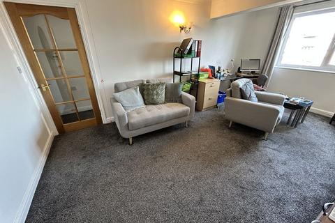 1 bedroom apartment for sale, Conway Road, Colwyn Bay