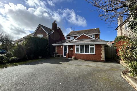 4 bedroom detached house for sale, Charleston Road, Penrhyn Bay