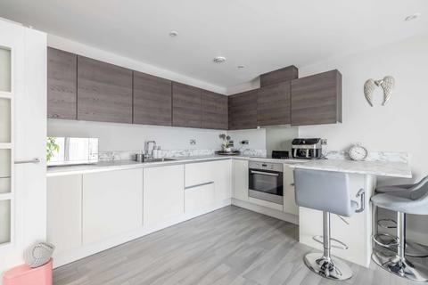 2 bedroom apartment for sale, 40 Stoke Road, Slough