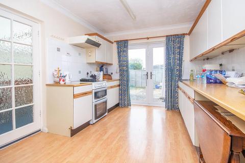 2 bedroom semi-detached bungalow for sale, Sunset Road, Totton