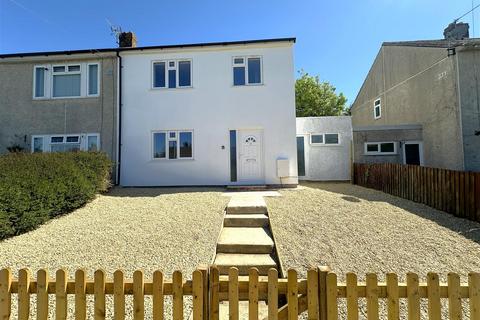 3 bedroom end of terrace house for sale, Hill Rise, Chippenham