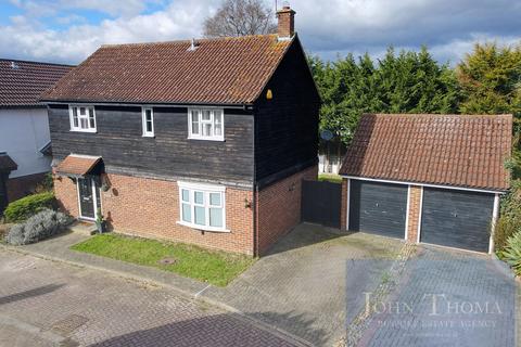 4 bedroom detached house for sale, Emmaus Way, Chigwell IG7