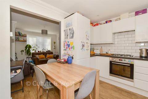 3 bedroom end of terrace house for sale, Mulberry Gardens, Worthing BN12