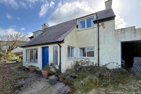 3 bedroom detached house for sale, Llanddona, Beaumaris, Isle of Anglesey, LL58