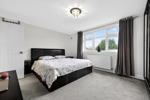 5 bedroom detached house for sale, Erith Road, Bexleyheath, DA7